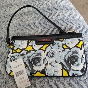 Nine west wristlet